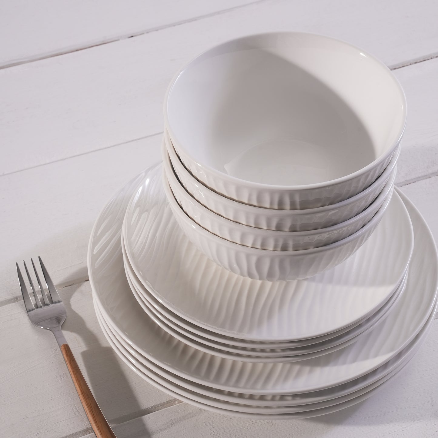 Ripple, 24 Piece Porcelain Dinner Set for 6 People, White