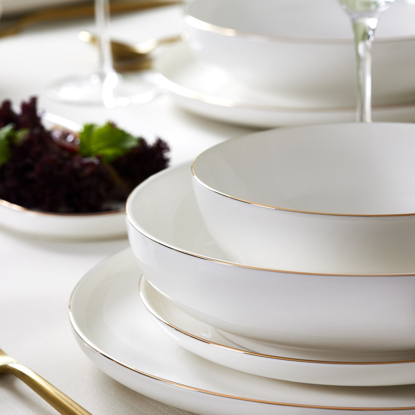 Streamline Favaro Gold, 60 Piece New Generation Bone Dinner Set for 12 People