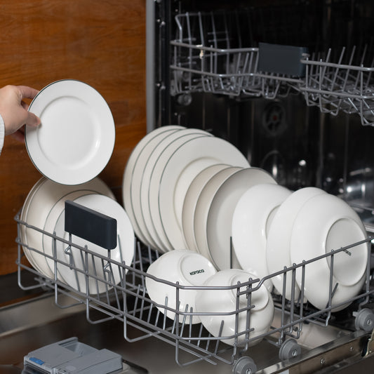 Lea, 18 Piece Porcelain Dinner Set for 6 People, White Black