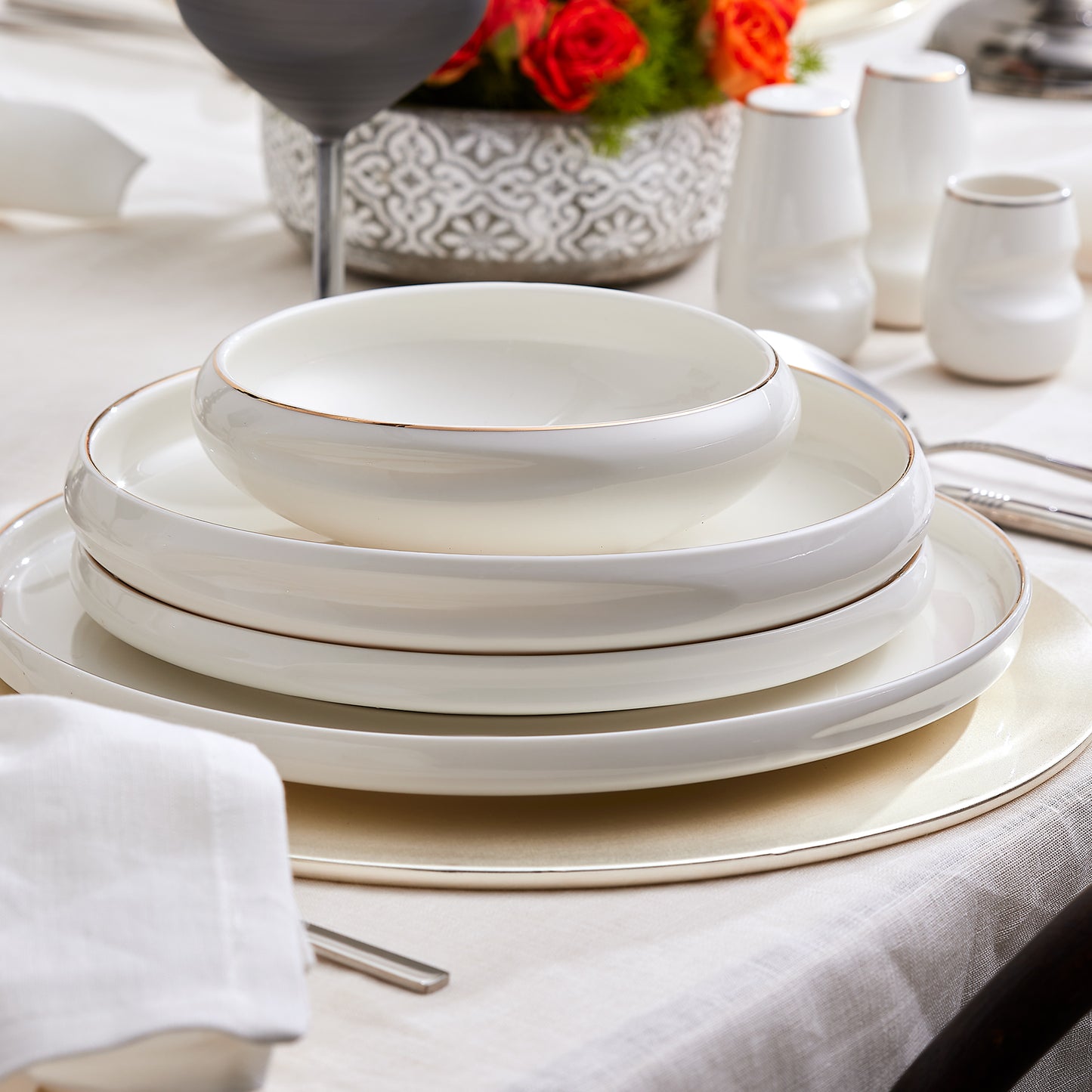Karaca Streamline Sunset Set vesela pentru 60 piese Alb, Portelan 12 persoane